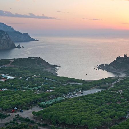 Villaggio Camping Torre Del Porticciolo Porto Conte Exterior photo