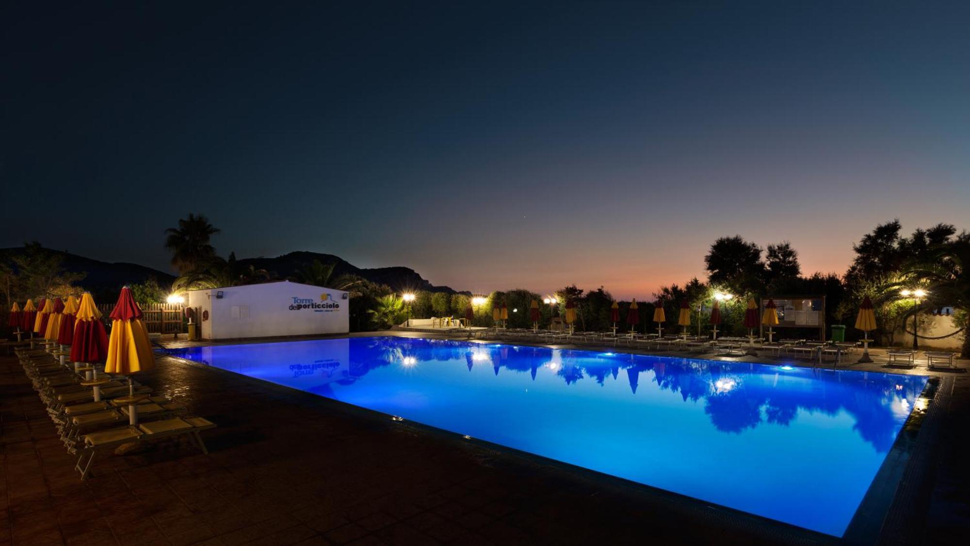 Villaggio Camping Torre Del Porticciolo Porto Conte Exterior photo